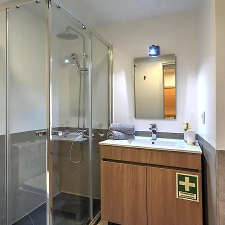 Apartament Traditional With A Terrace, Ac And Fast Internet *