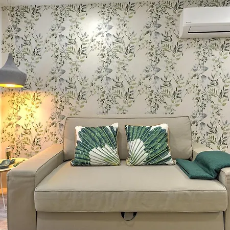 Traditional With A Terrace, Ac And Fast Internet Apartament