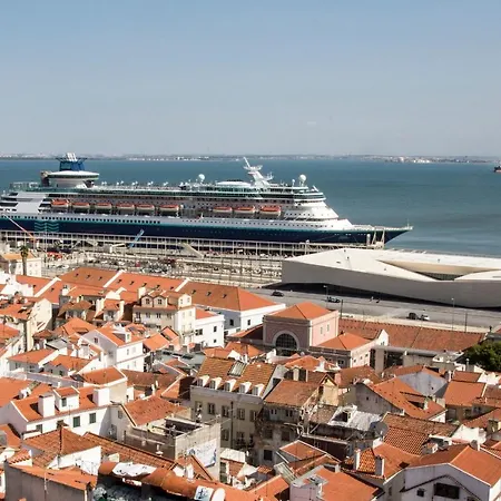 Traditional With A Terrace, Ac And Fast Internet * Lizbona